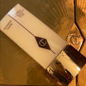 Charlotte tilbury wonder glow face primer
